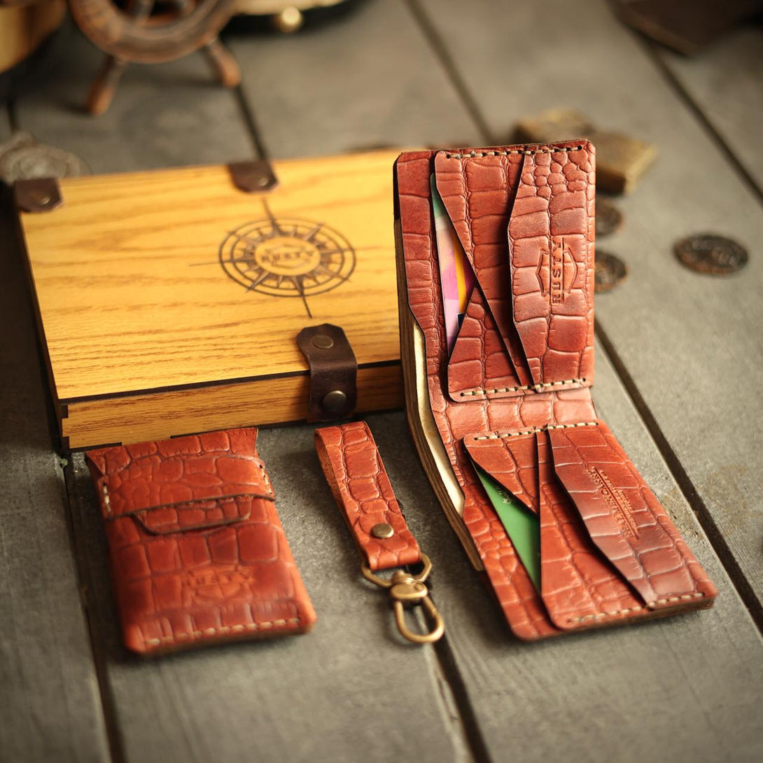 Crococow Croco Elegant box “Cow pullup leather “ – Rusty leather c