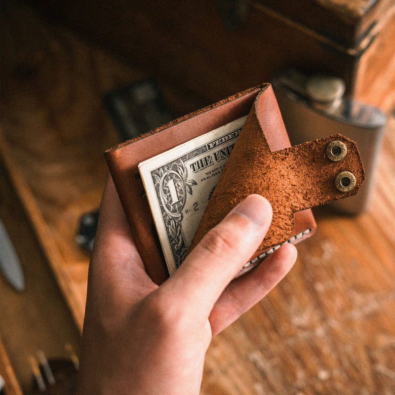 Slim Cash Caddy - Cow-Pull up leather