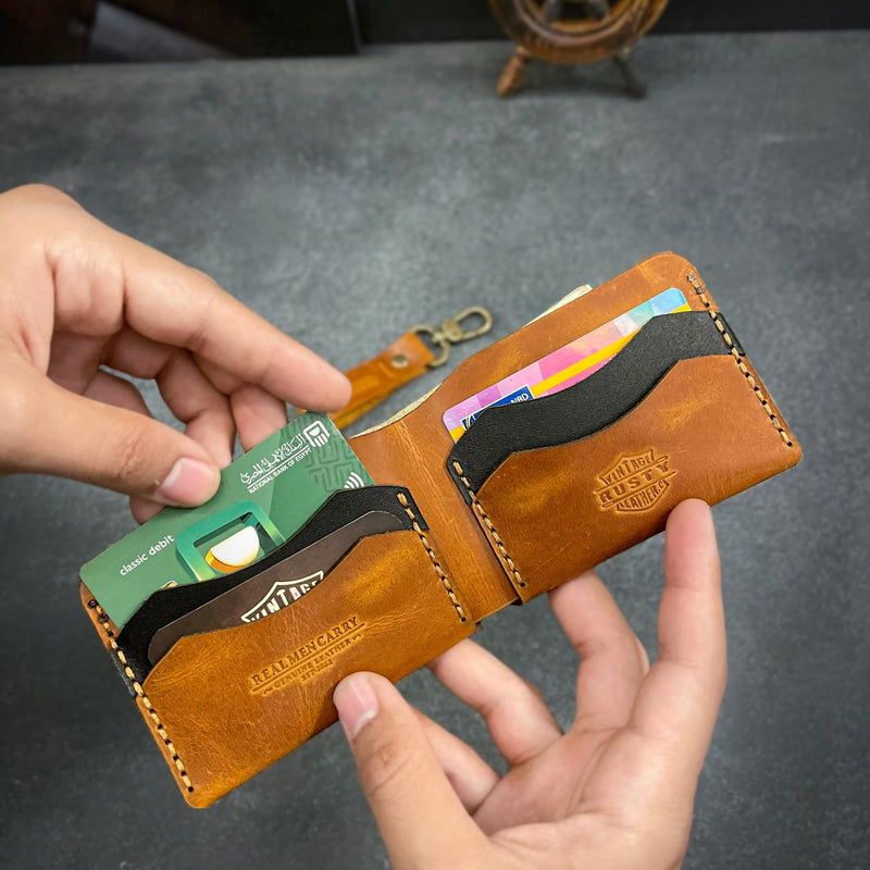 Claw wallet - “Cow pull-up leather”