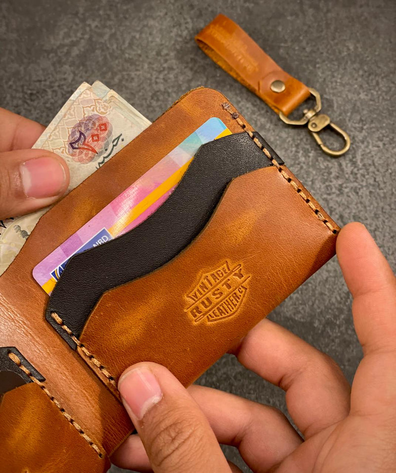 Claw wallet - “Cow pull-up leather”