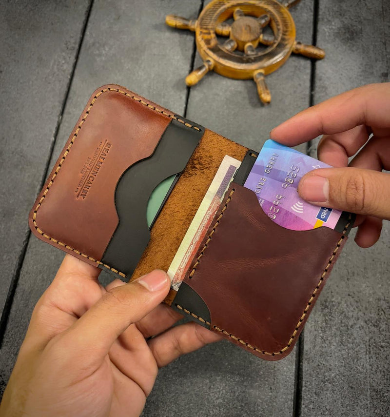 Frank wallet- cow pull-up leather + free medal 🎁