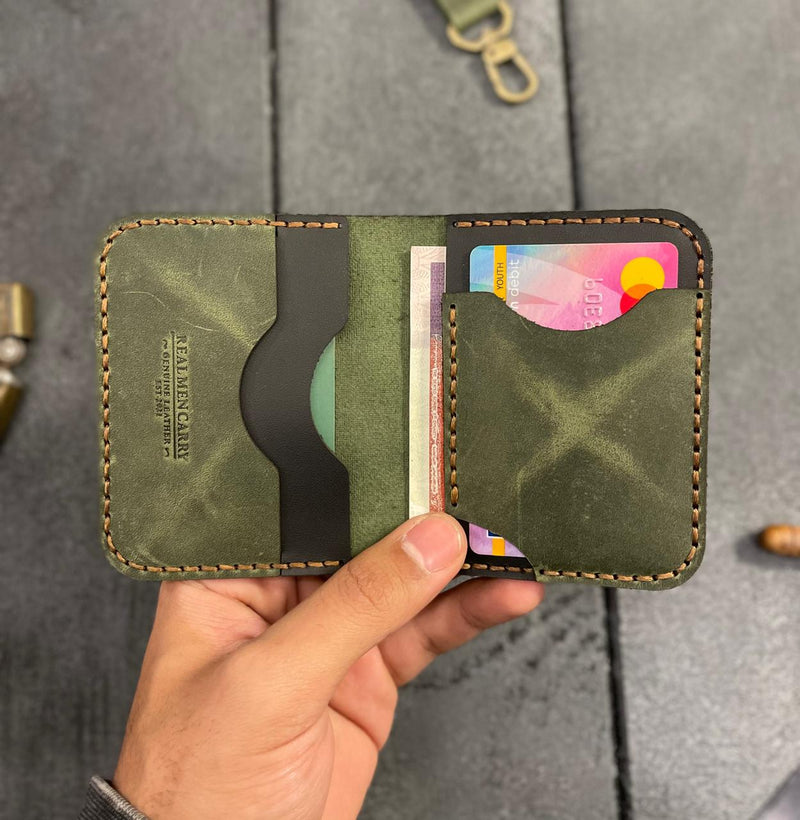 Frank wallet- cow pull-up leather + free medal 🎁