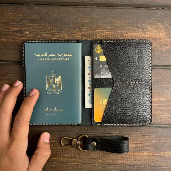 clarks passport holder + free medal “cow leather “
